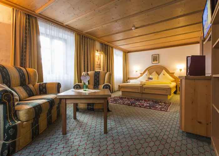 Alte Post Hotel 4*